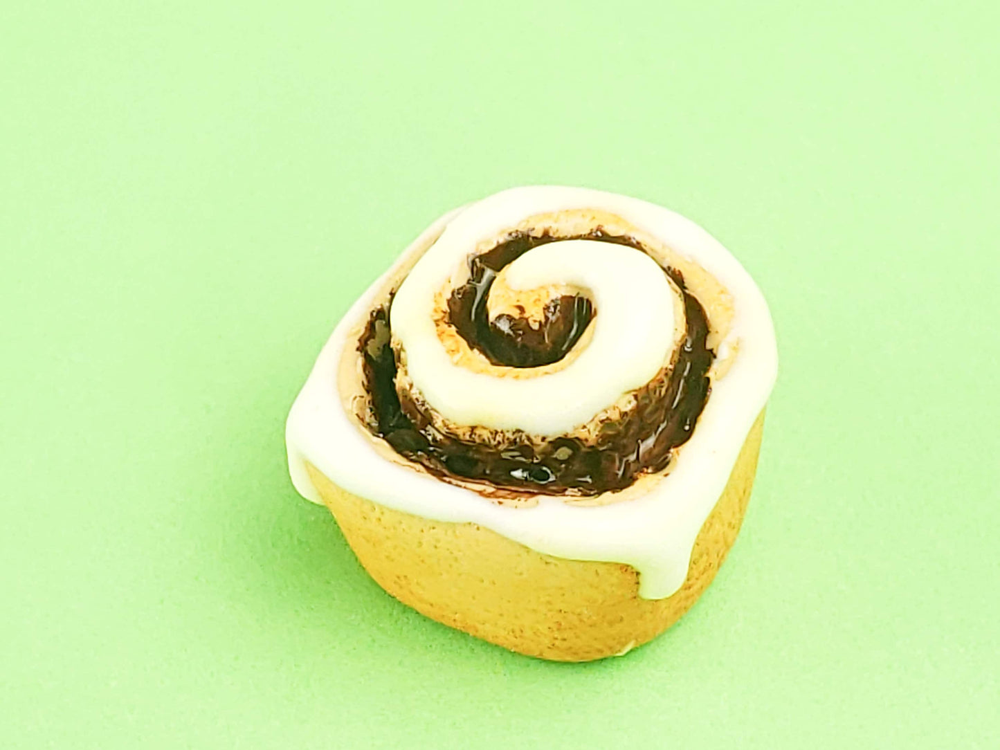 Cinnamon Roll Charm