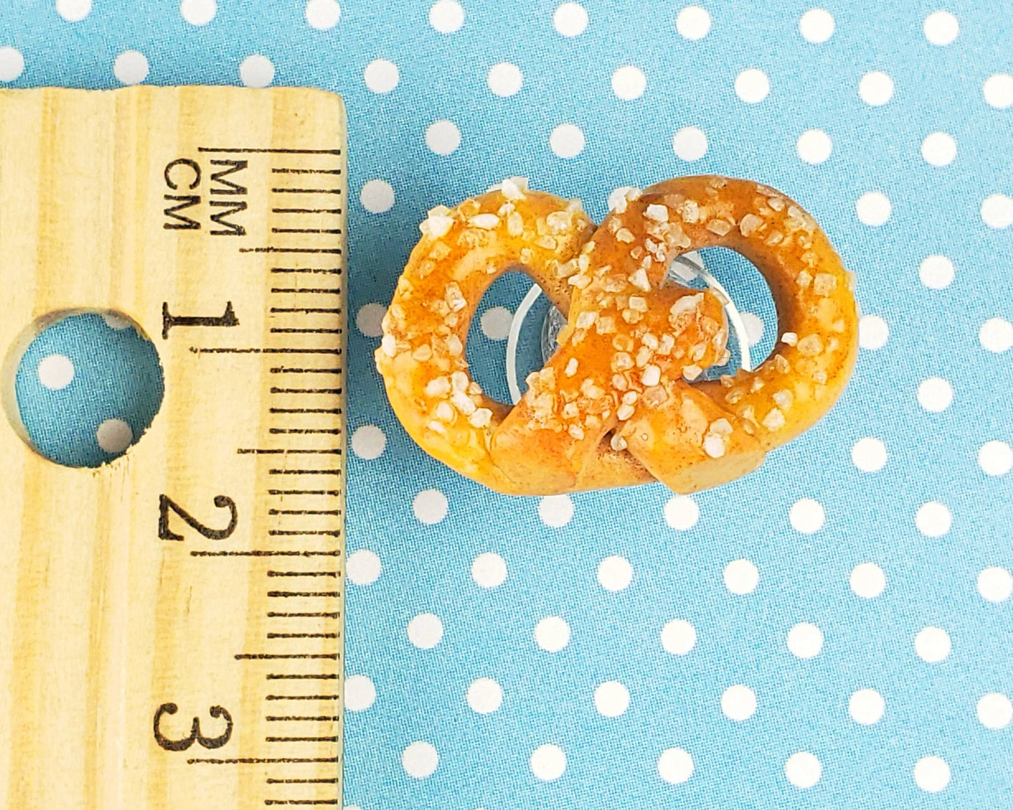 Salted Pretzel Shoe Charm