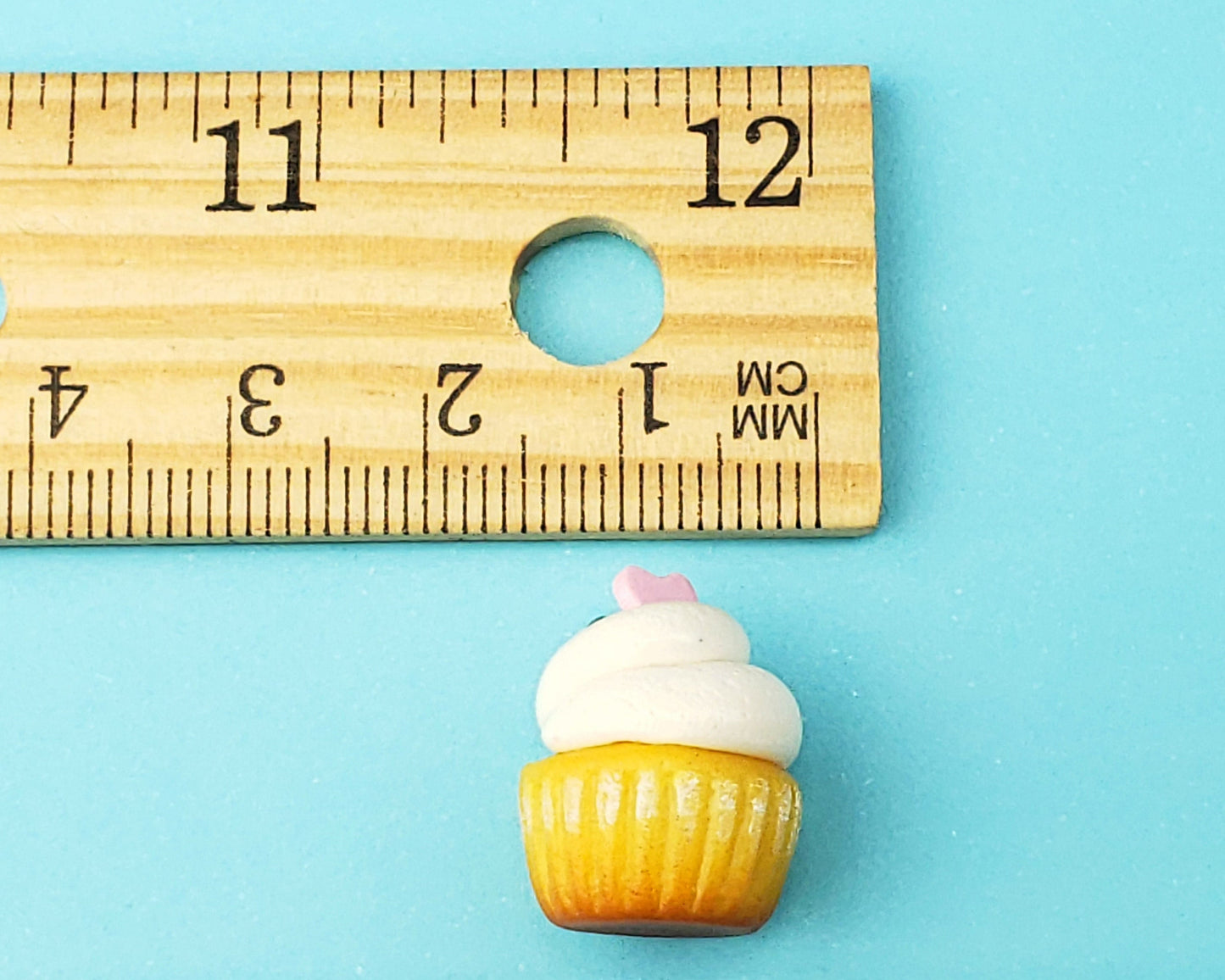 Vanilla Heart Cupcake Charm