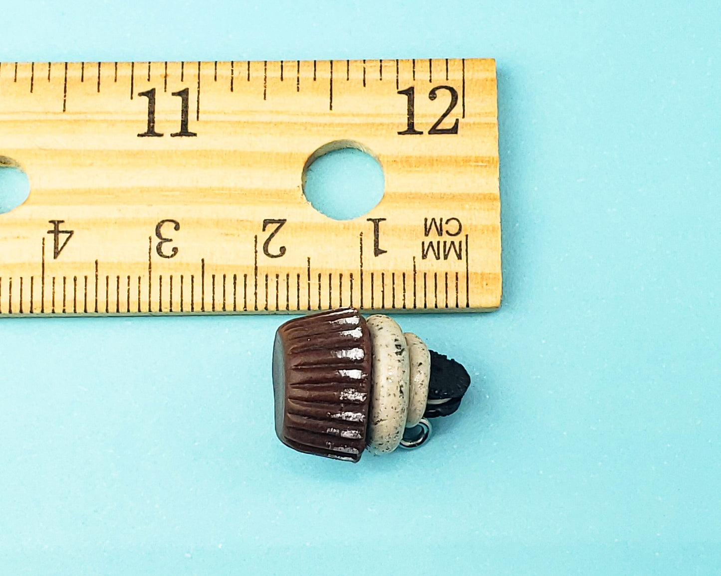 Cookies and Cream Cupcake Charm