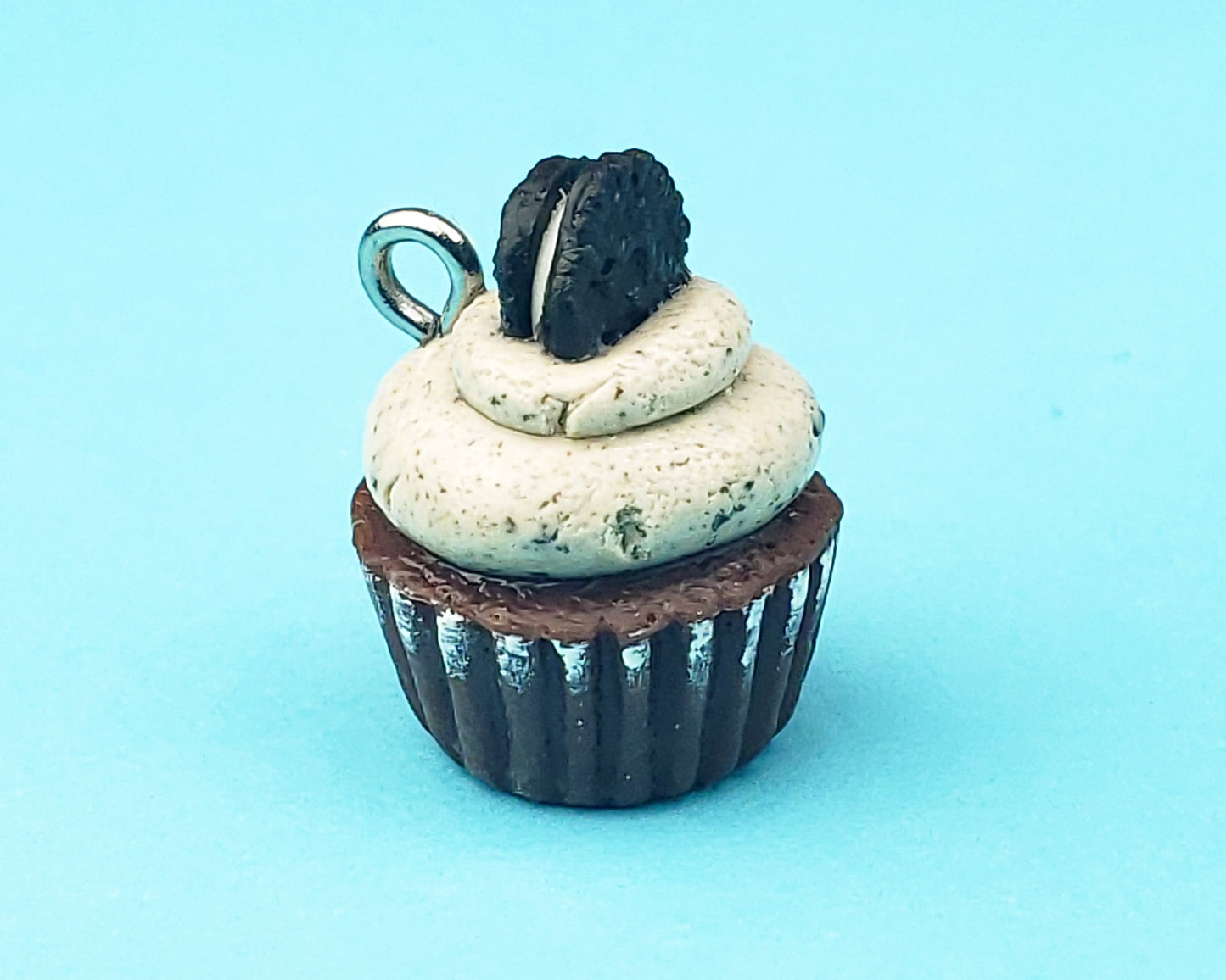 Cookies and Cream Cupcake Charm