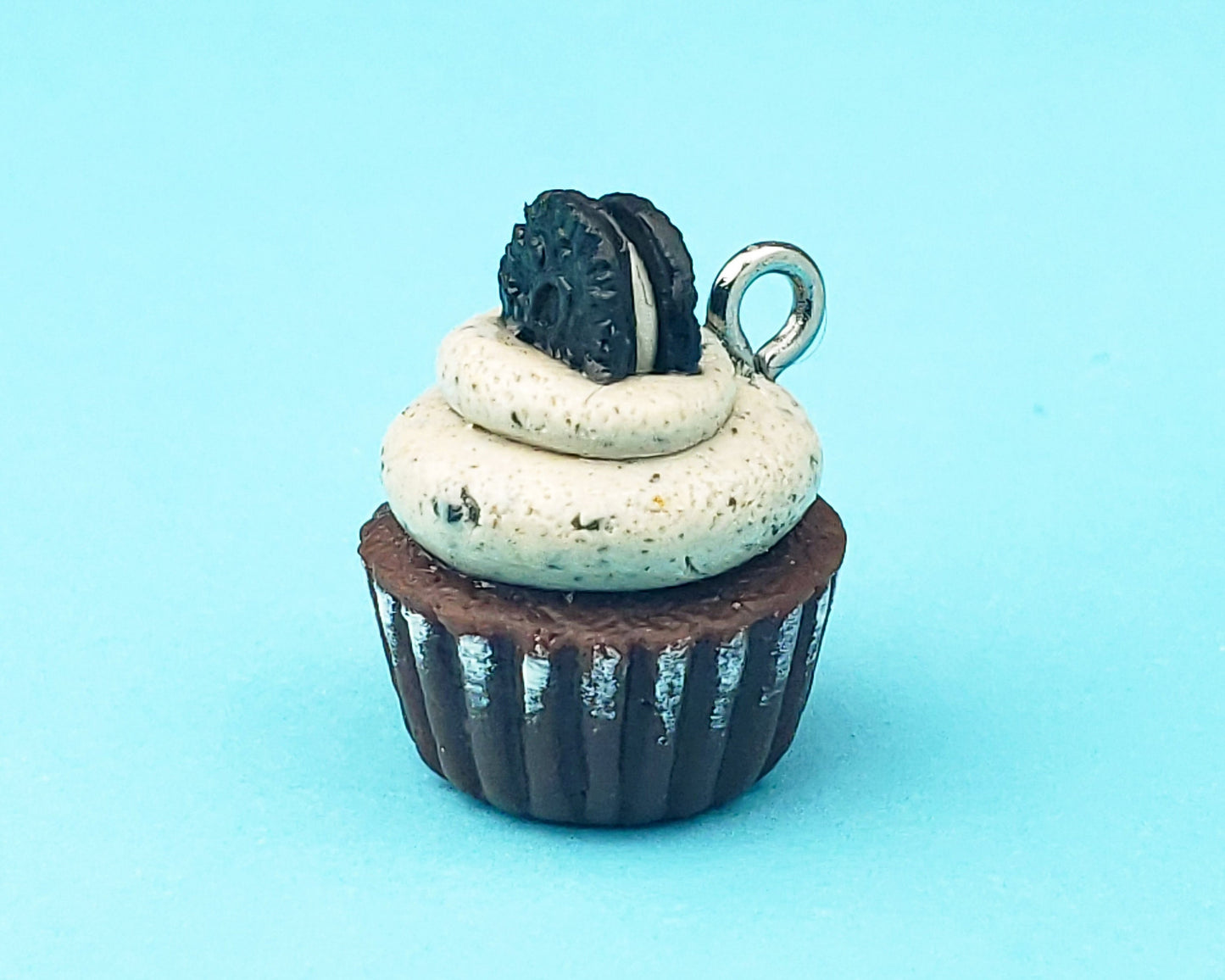 Cookies and Cream Cupcake Charm