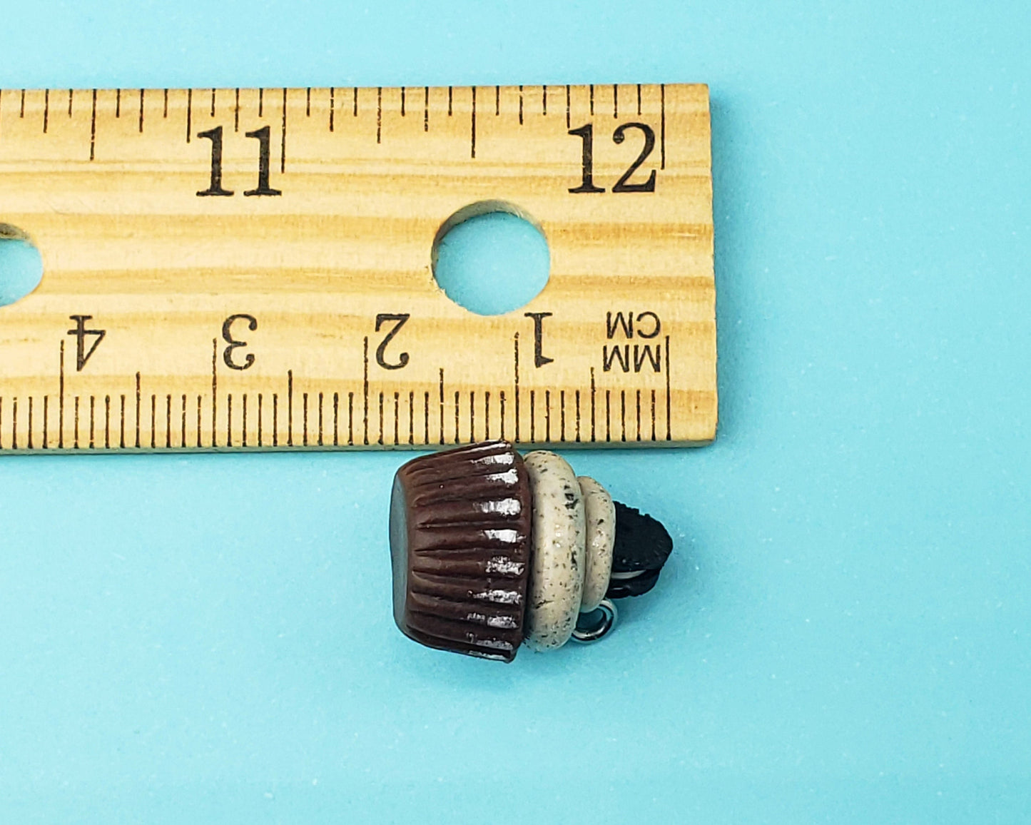 Cookies and Cream Cupcake Charm